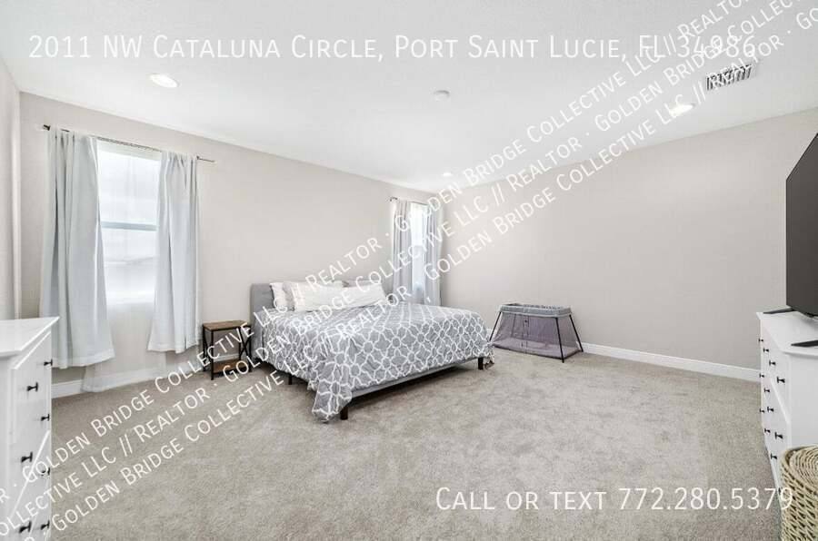 House for rent at 2011 NW Cataluna Circle, Port Saint Lucie, FL 34986