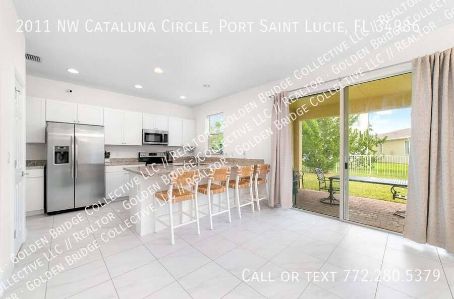 House for rent at 2011 NW Cataluna Circle, Port Saint Lucie, FL 34986