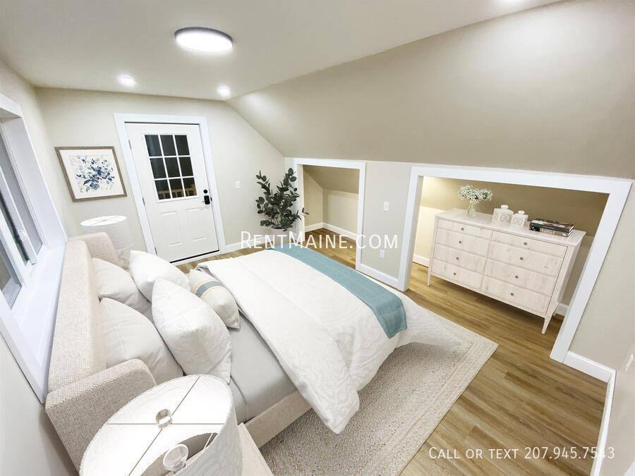 Apartment for rent at 46 Main Rd N #B, Hampden, ME 04444