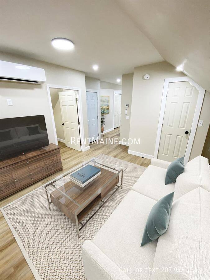Apartment for rent at 46 Main Rd N #B, Hampden, ME 04444
