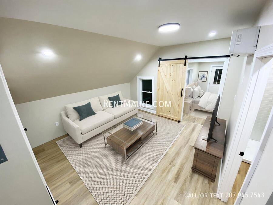 Apartment for rent at 46 Main Rd N #B, Hampden, ME 04444