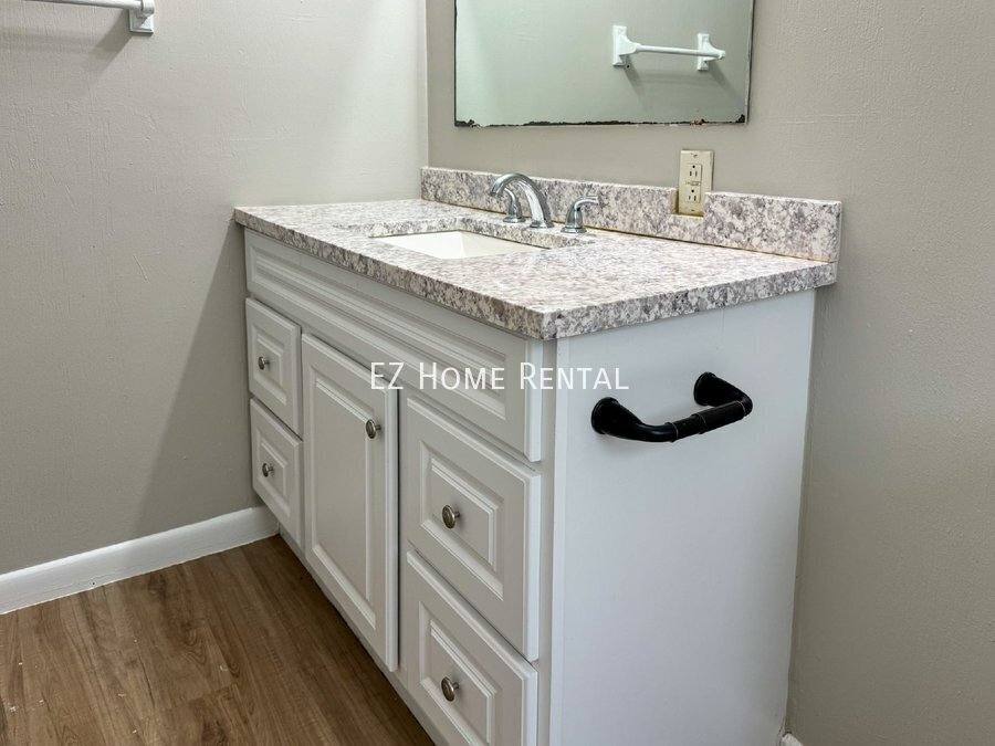 Apartment for rent at 2101 6th Ave N #3, Texas City, TX 77590
