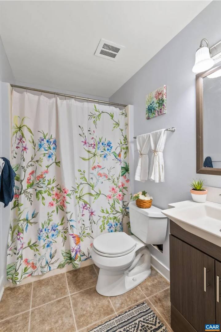 Apartment for rent at 525 Burgoyne Rd, Charlottesville, VA 22901