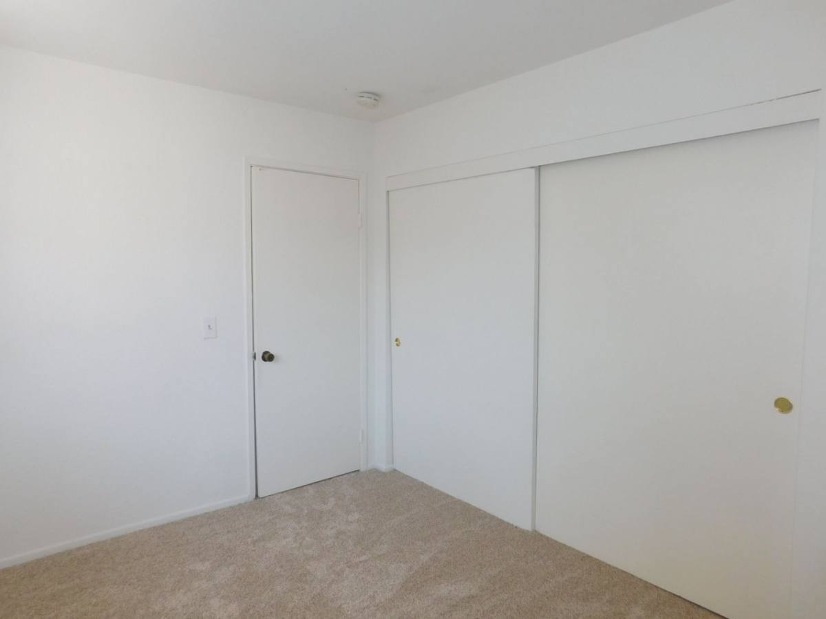 Apartment for rent at 7925 Stark Dr, Huntington Beach, CA 92647