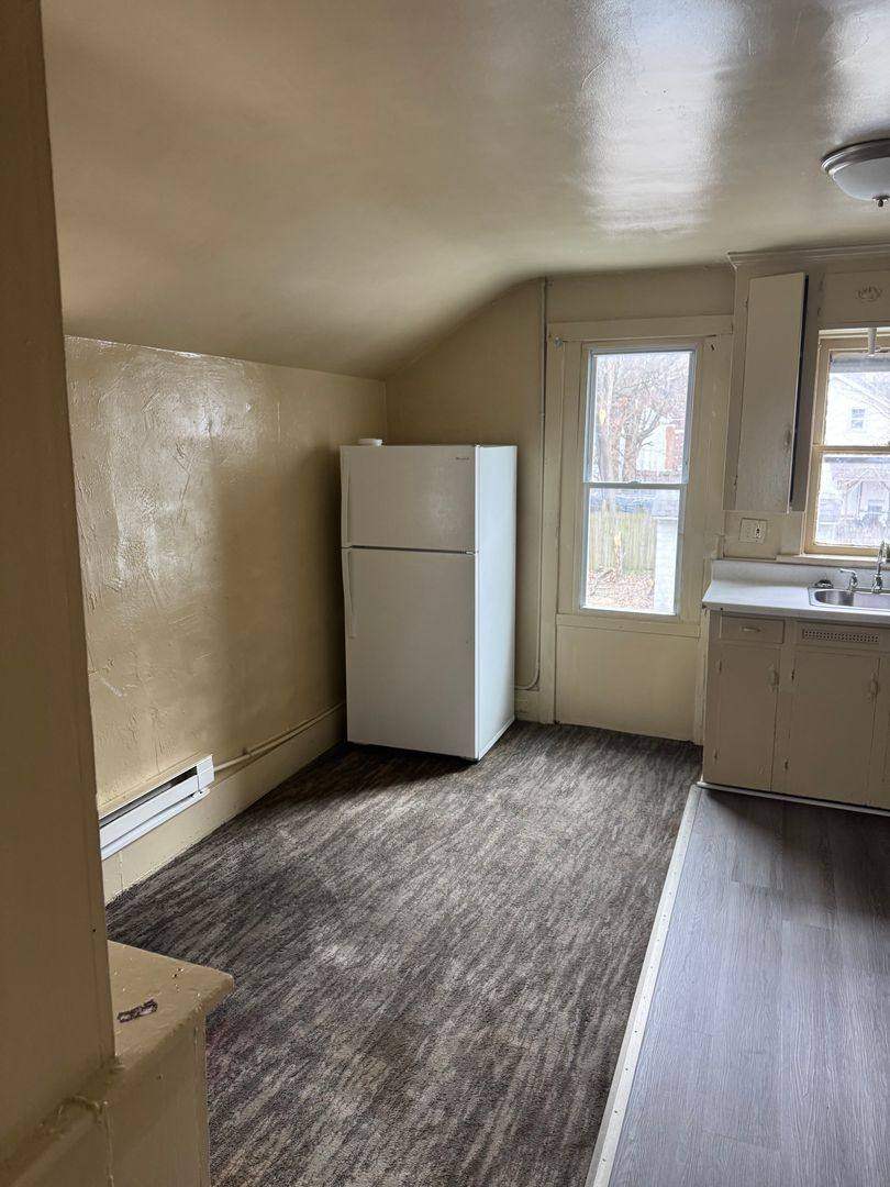 Apartment for rent at 753 E 21st, Erie, PA 16503