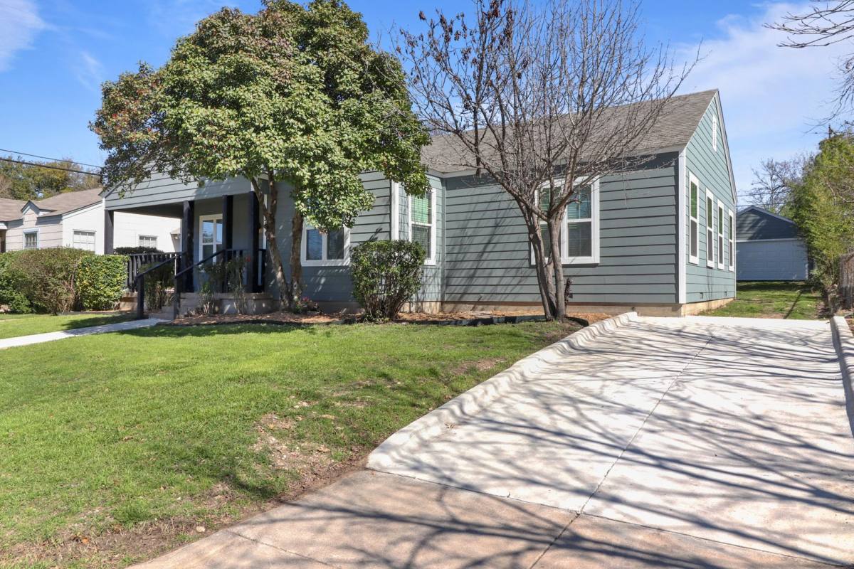 House for rent at 3557 Winston Rd, Fort Worth, TX 76109