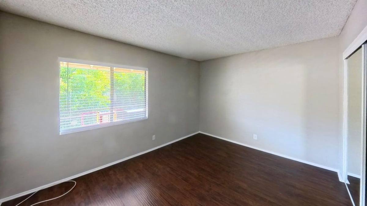 Apartment for rent at 509 W Limited, Lake Elsinore, CA 92530
