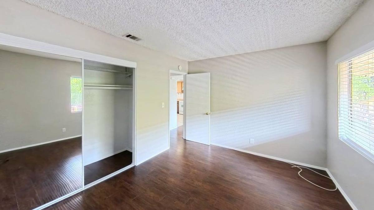 Apartment for rent at 509 W Limited, Lake Elsinore, CA 92530