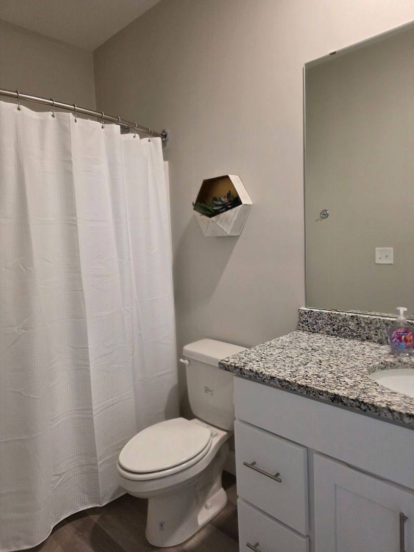 Apartment for rent at 2244 Hickory St, Bowling Green, KY 42101