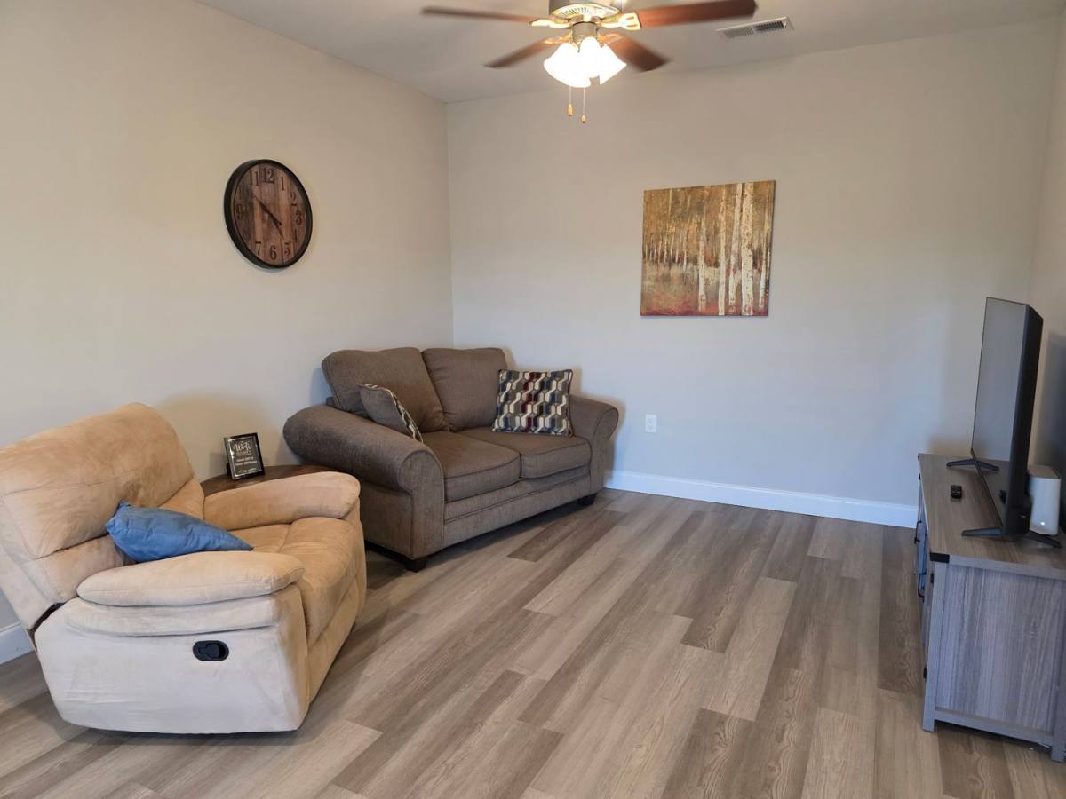Apartment for rent at 2244 Hickory St, Bowling Green, KY 42101