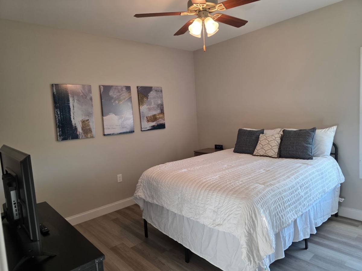 Apartment for rent at 2244 Hickory St, Bowling Green, KY 42101