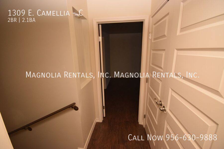 Apartment for rent at 1309 E Camellia #C, McAllen, TX 78501