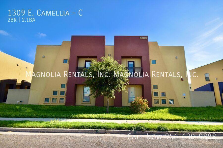 Apartment for rent at 1309 E Camellia #C, McAllen, TX 78501