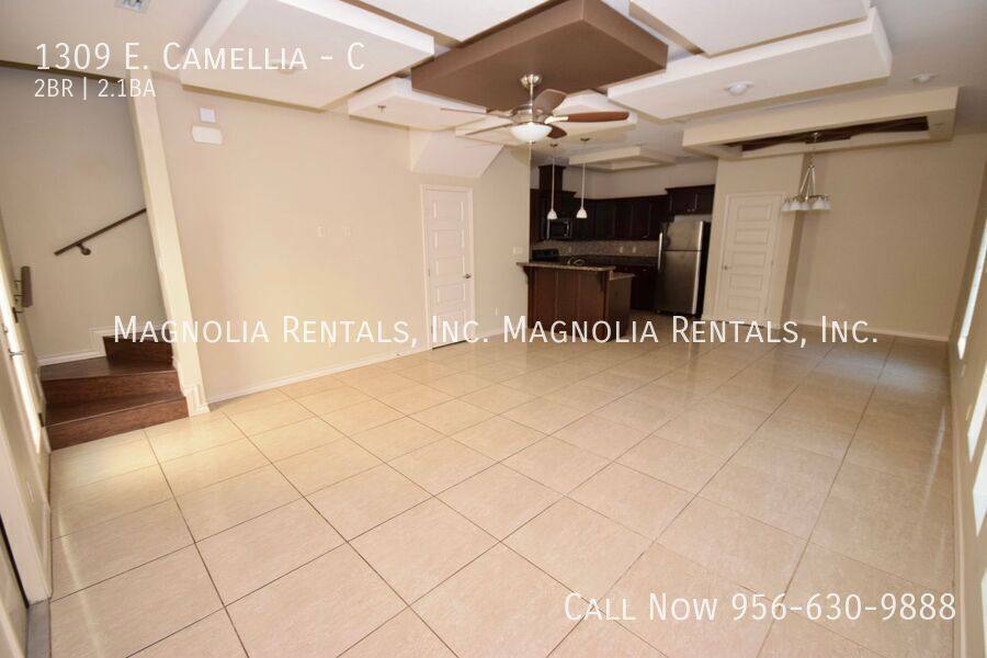 Apartment for rent at 1309 E Camellia #C, McAllen, TX 78501