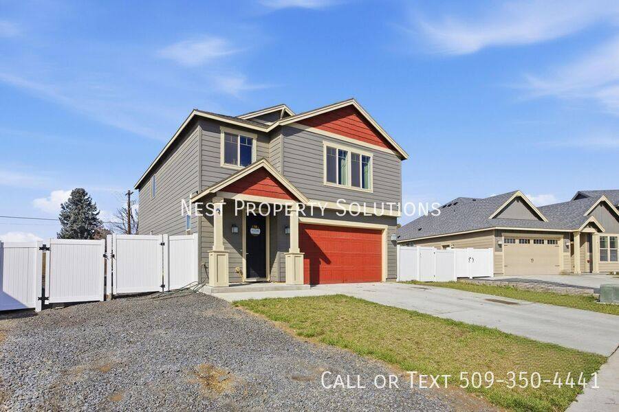 House for rent at 1111 NE Hilltop Ave, Quincy, WA 98848