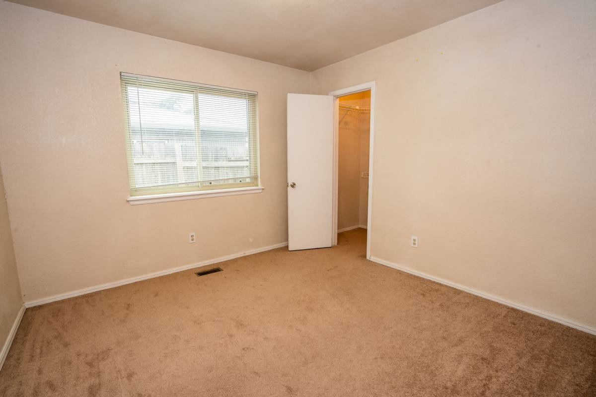 House for rent at 6521 E 50th St, Tulsa, OK 74145