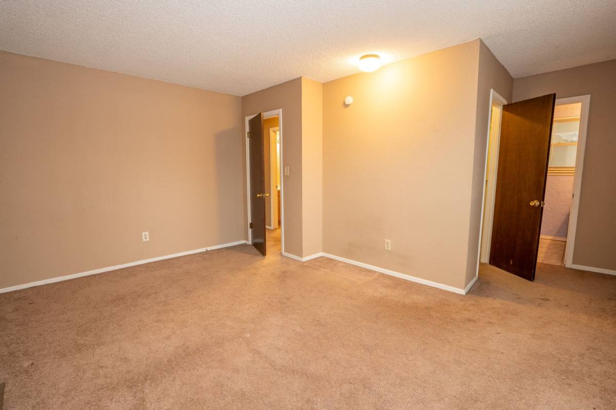 House for rent at 6521 E 50th St, Tulsa, OK 74145