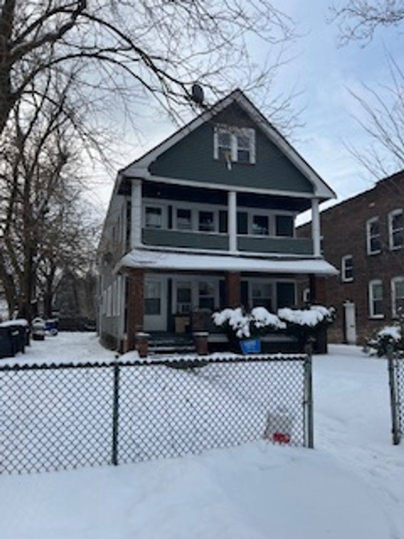 Apartment for rent at 1114 E 64th St, Cleveland, OH 44103