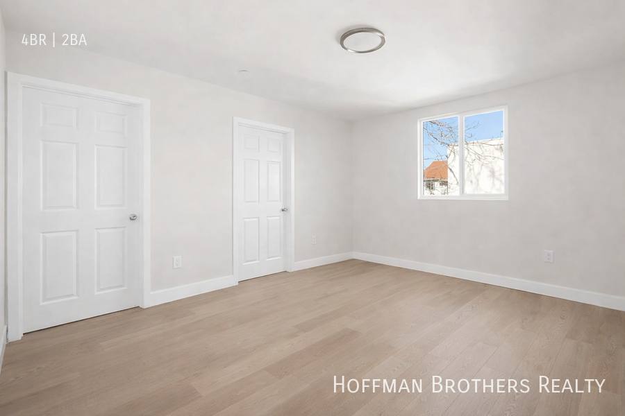 Apartment for rent at 647 W 97th St, Los Angeles, CA 90044