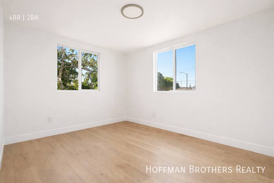 Apartment for rent at 647 W 97th St, Los Angeles, CA 90044