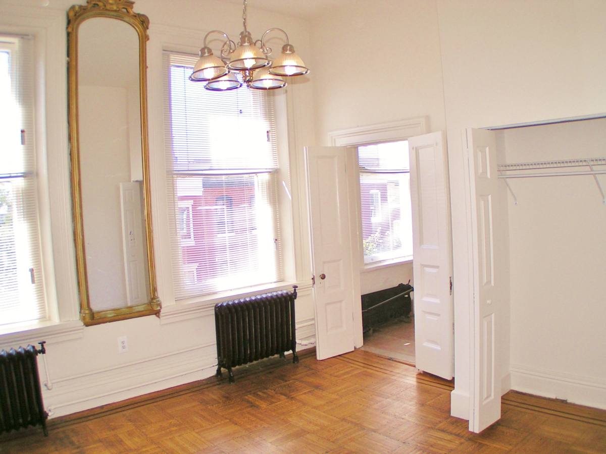 Apartment for rent at 1401 Madison Ave #9, Baltimore, MD 21217