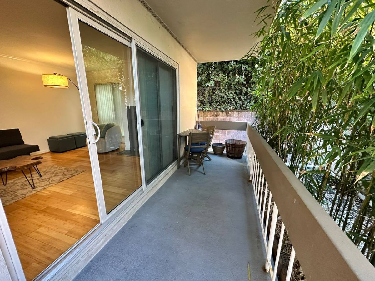 Condo for rent at 66 Fairmount Ave, Oakland, CA 94611