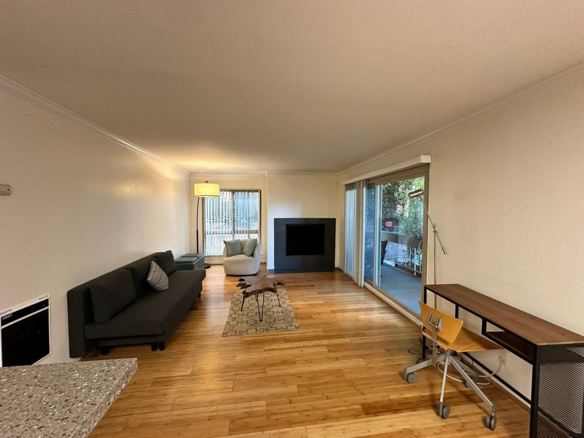 Condo for rent at 66 Fairmount Ave, Oakland, CA 94611