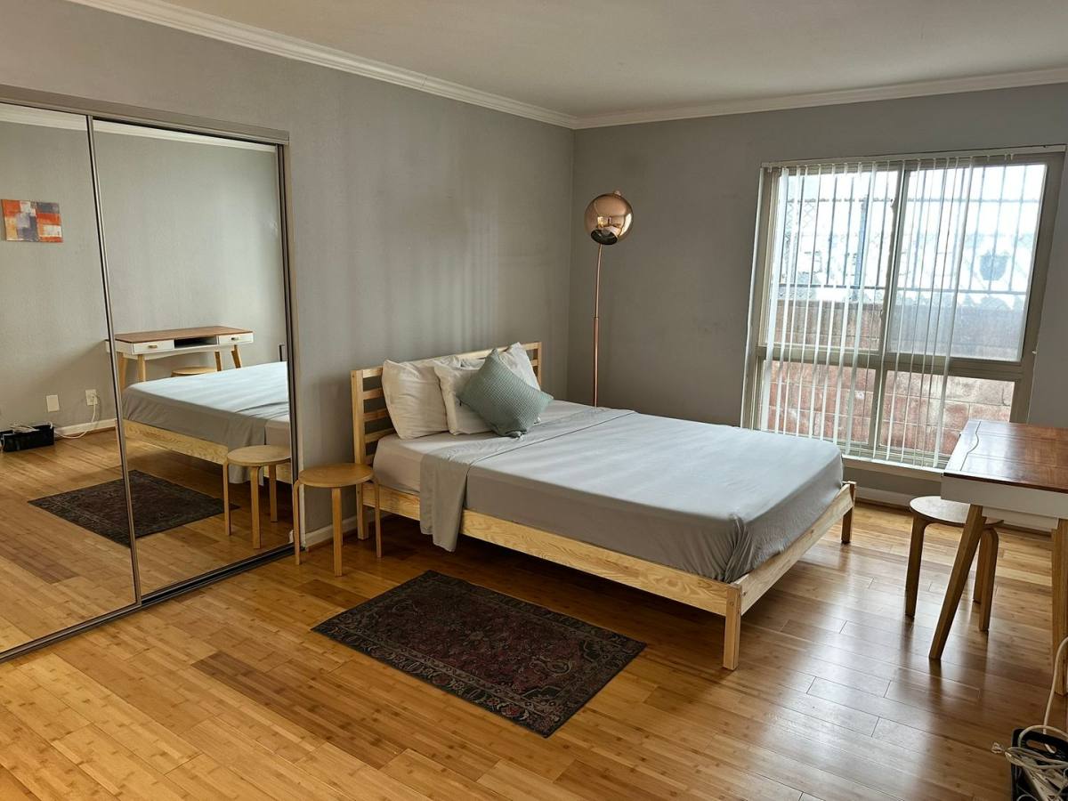 Condo for rent at 66 Fairmount Ave, Oakland, CA 94611