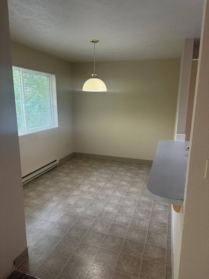 Apartment for rent at 414 N McDonald Rd, Spokane, WA 99216