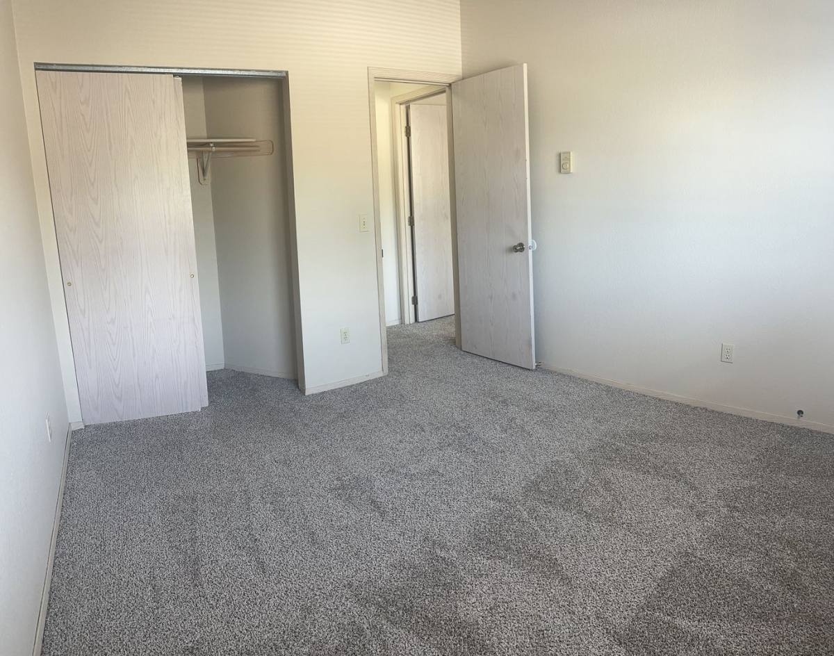 Apartment for rent at 414 N McDonald Rd, Spokane, WA 99216