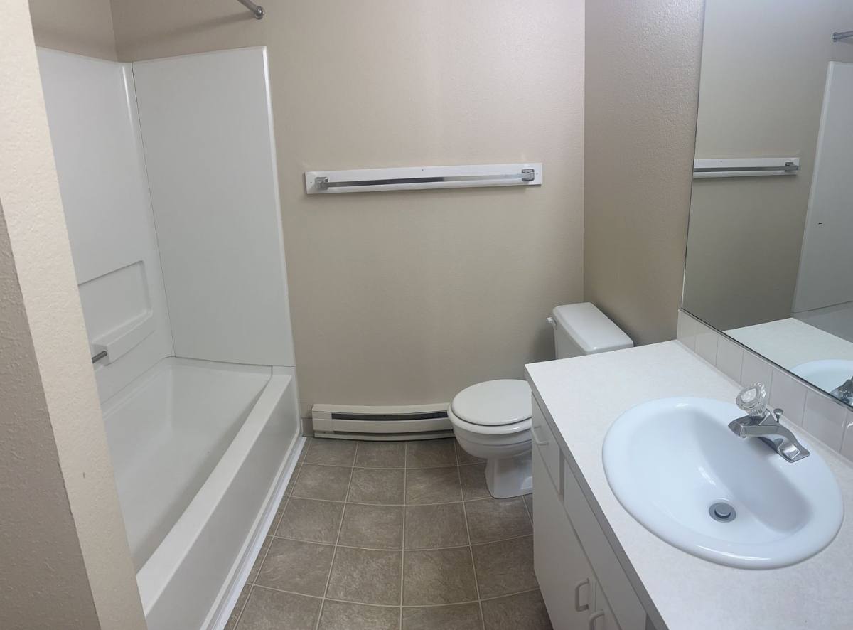 Apartment for rent at 414 N McDonald Rd, Spokane, WA 99216