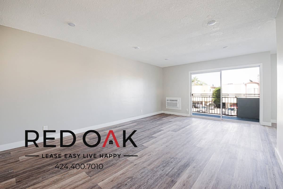 Condo for rent at 1965 S Garth Ave #4, Los Angeles, CA 90034