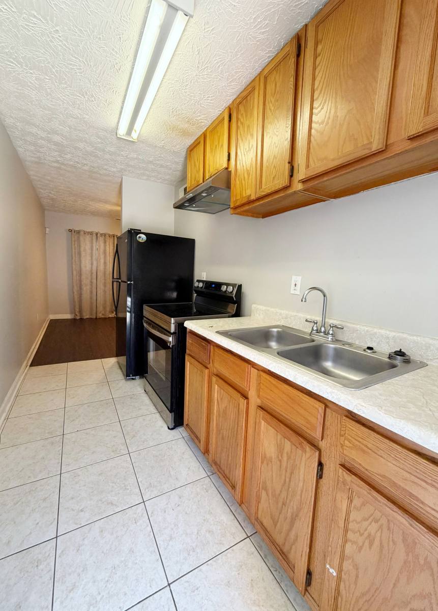 Apartment for rent at 420 Rawson St SW #3, Atlanta, GA 30312