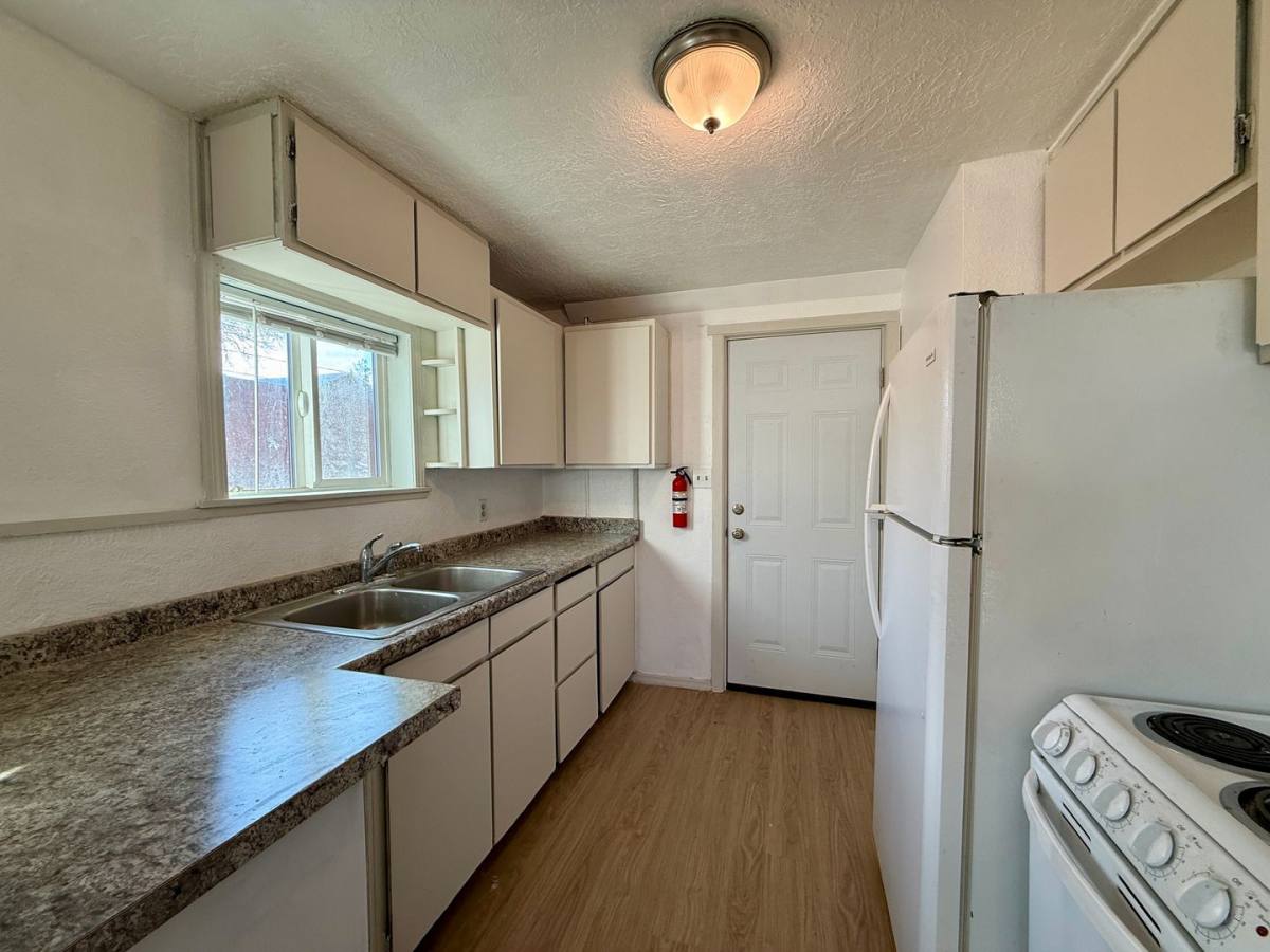 Apartment for rent at 136 1 2 SW, Redmond, OR 97756