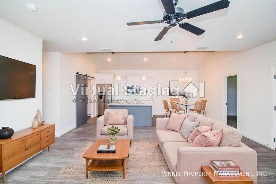 Townhouse for rent at 1702 102nd St #A, Lubbock, TX 79423