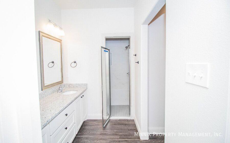 Townhouse for rent at 1702 102nd St #A, Lubbock, TX 79423
