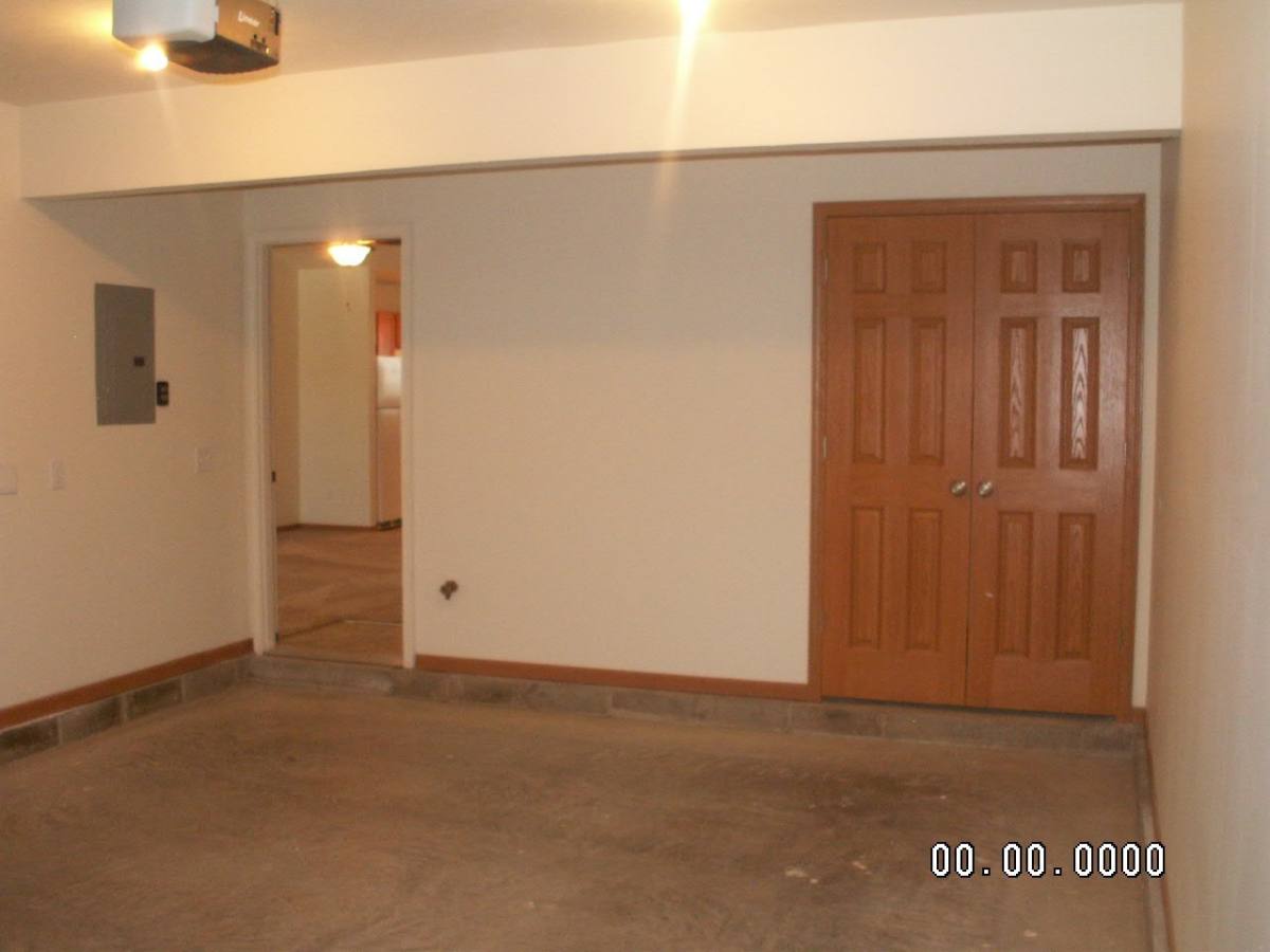 Apartment for rent at 2240 Morning Glory Dr, Troy, OH 45373