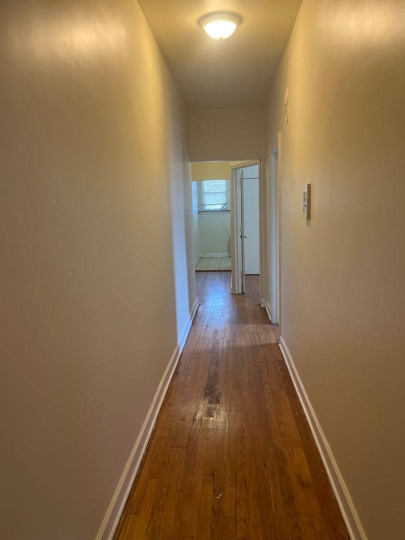 Apartment for rent at 7451 -53 S Vernon Ave, Chicago, IL 60619