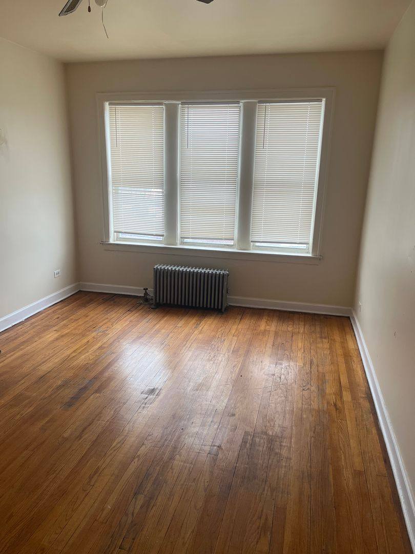 Apartment for rent at 7451 -53 S Vernon Ave, Chicago, IL 60619