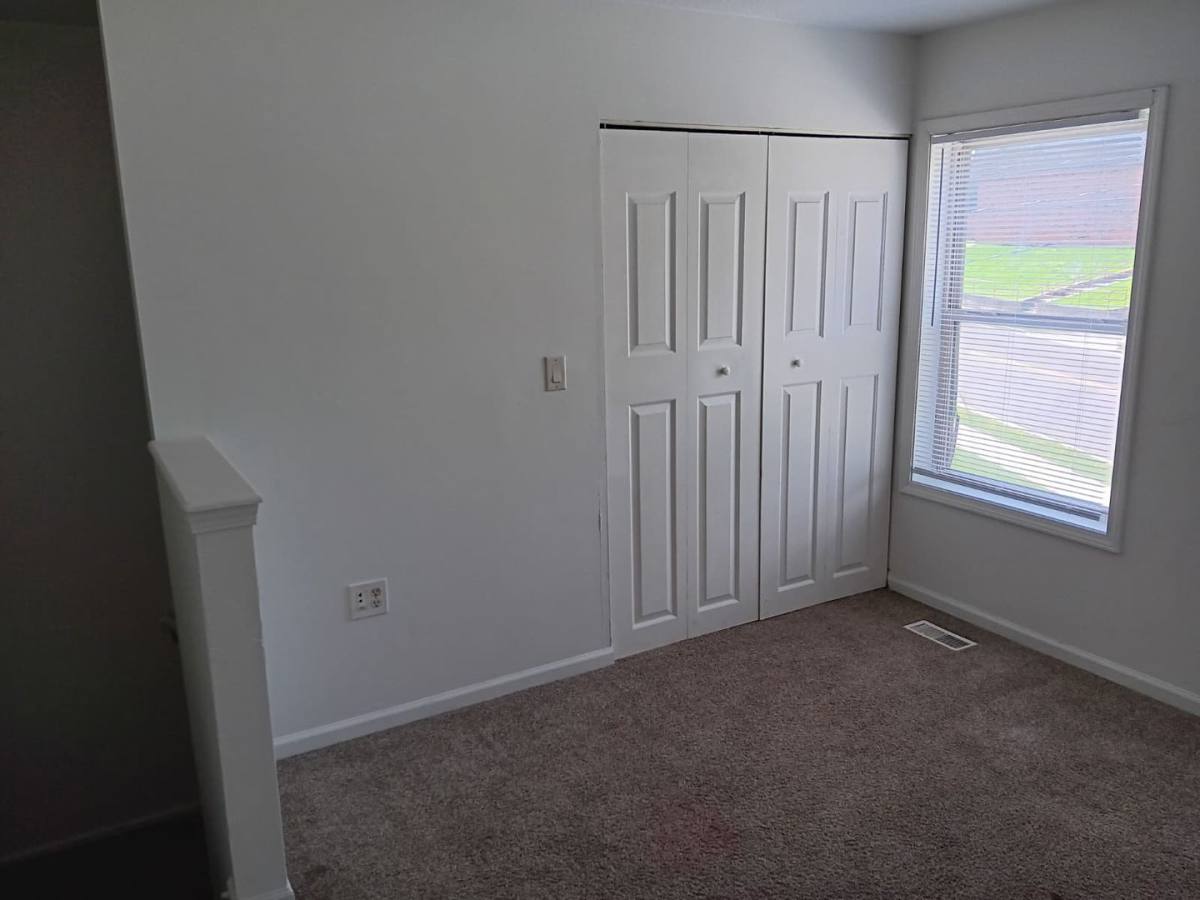 House for rent at 220 S Yellow Springs St, Springfield, OH 45506