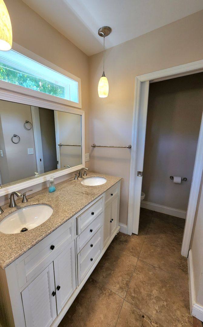 House for rent at 206 Berry Rd, Pensacola, FL 32507