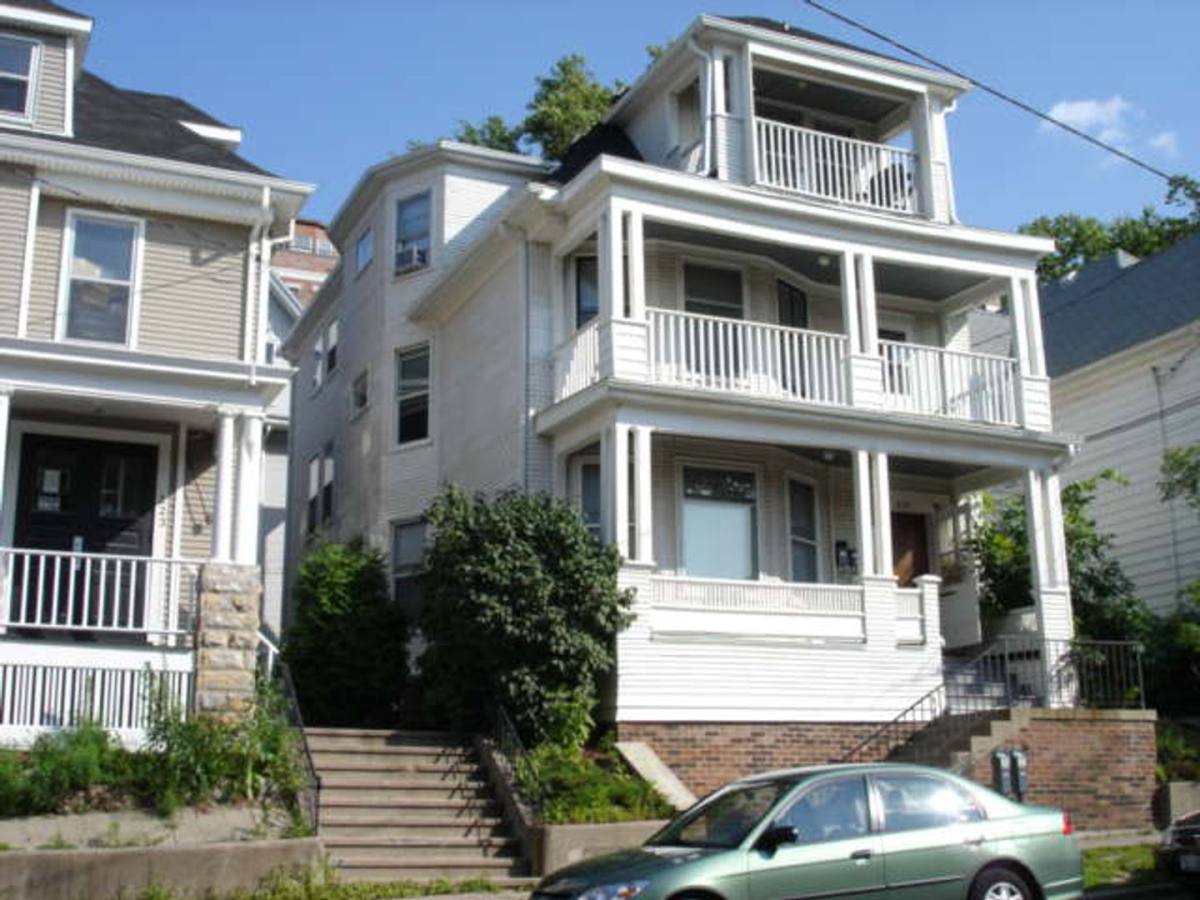 Apartment for rent at 219 E Mifflin St, Madison, WI 53703