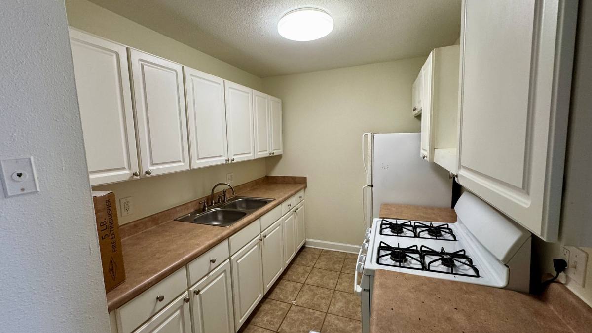 Condo for rent at 1700 SW 16th Court, Gainesville, FL 32608