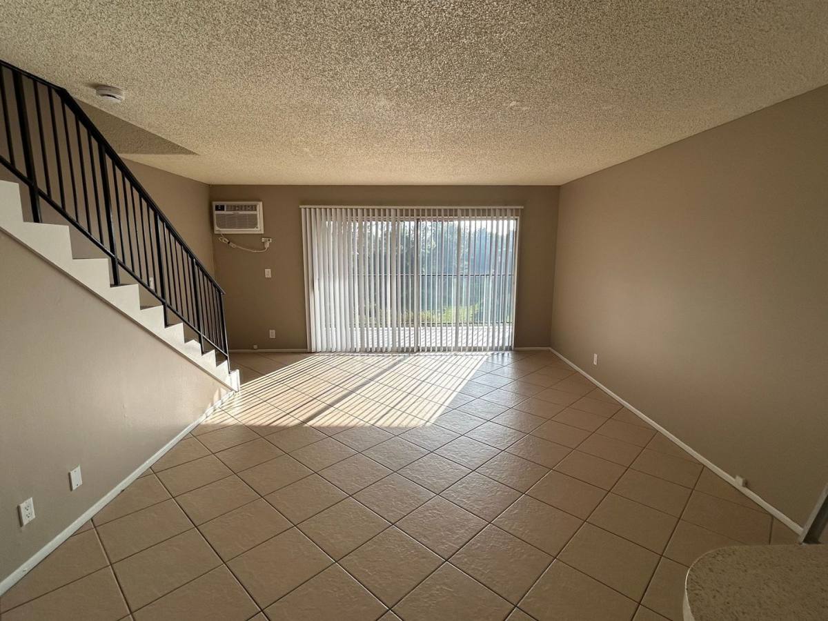 Apartment for rent at 2440-2450 N Harbor Blvd, Fullerton, CA 92835