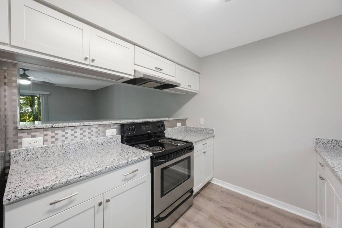 Apartment for rent at 500 9th Ave S, Safety Harbor, FL 34695