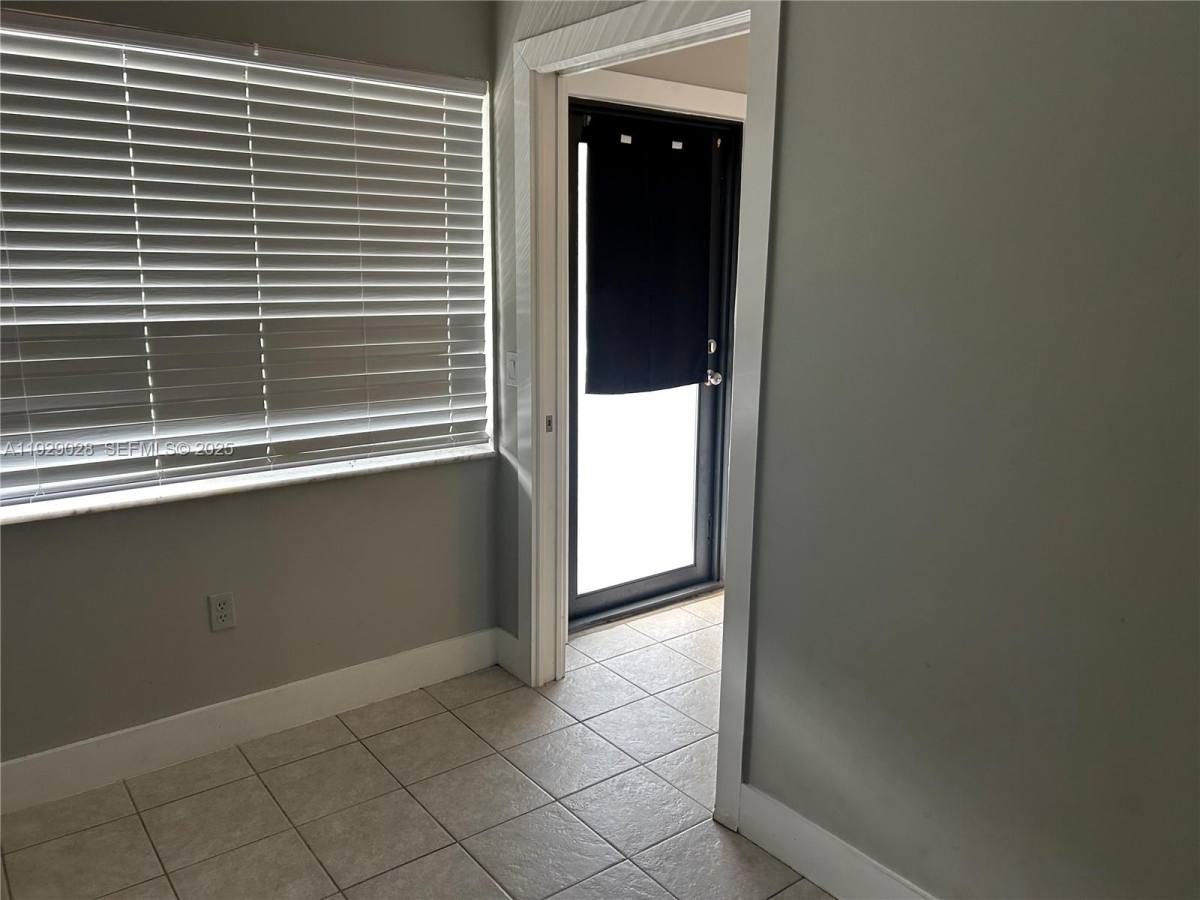 Apartment for rent at 335 SW 20th St #335-7, Fort Lauderdale, FL 33315