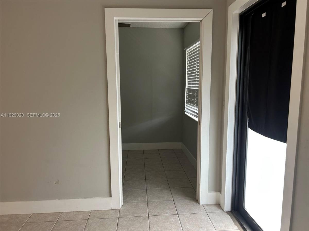 Apartment for rent at 335 SW 20th St #335-7, Fort Lauderdale, FL 33315