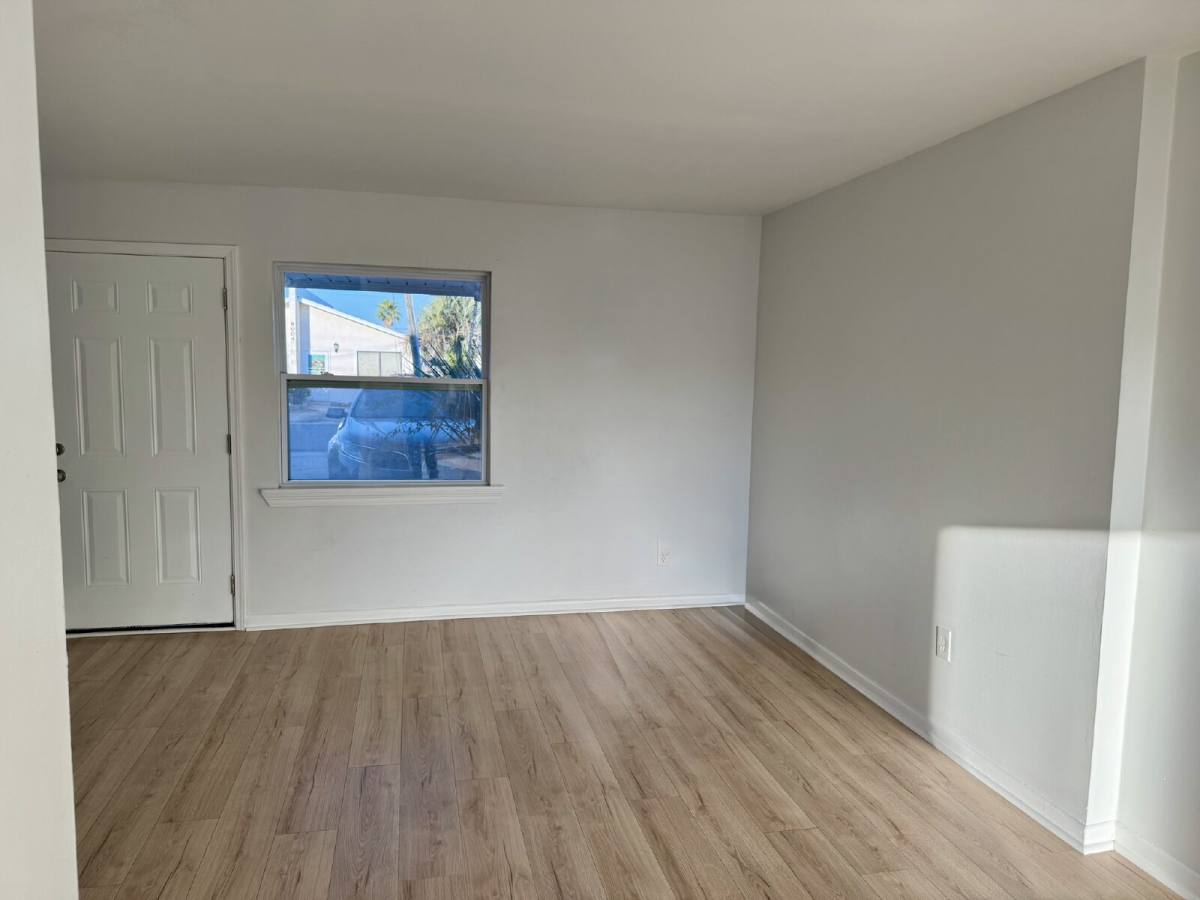Townhouse for rent at 8003 Beach Dr, Panama City, FL 32408