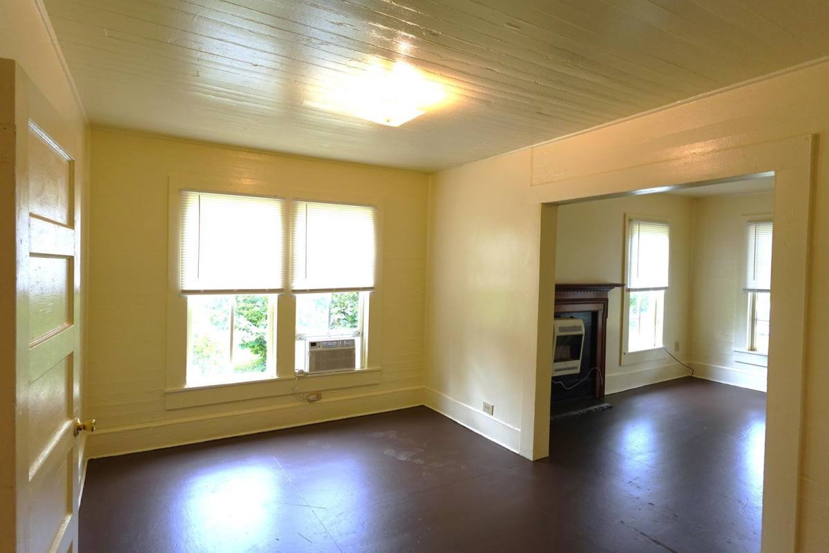 House for rent at 4469 Marion St, Marianna, FL 32448