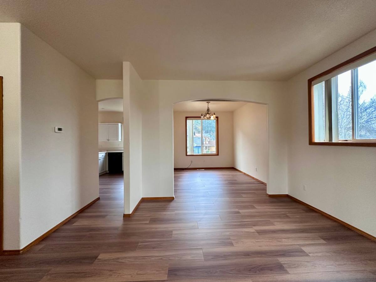 House for rent at 3437 SW 2nd St, Gresham, OR 97030